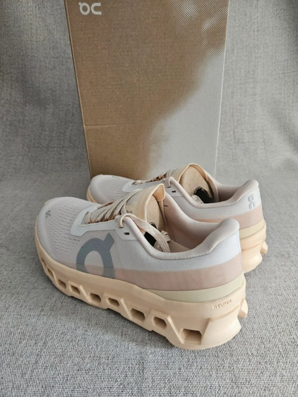 On Cloudmonster 1 Dew/Blonde Women’s US 6.5 - Picture 4 of 8
